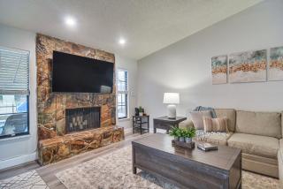 Largo Oasis with Pool and Grill 10 Min to Beach! - Largo - 5