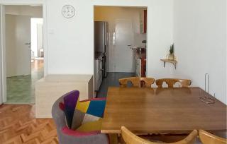 Lovely Apartment In Novi Vinodolski - 5