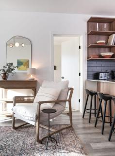 Snowed Inn - Stunning 3 Bedroom Condo - 3