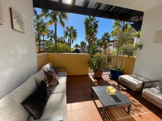 Bahía de Marbella Beachfront 2 bedroom apartment - Marbella - 1