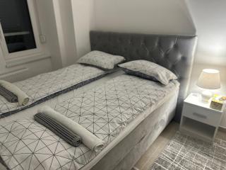 APARTMAN DBR -Dobrinja Sarajevo-FREE GARAGE - Sarajevo - 2
