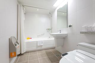 Metro Hotel Myeongdong - Seoul - 5