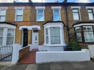 Central 5BR Retreat - Walk to Tube, Explore London - Londen - 9