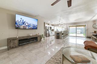 Airy Tempe Vacation Rental with Gas Grill and Pool! - Tempe - 5
