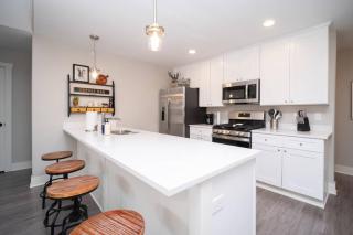 New Beautiful 3 Bedroom Condo in Bettendorf - Bettendorf - 4