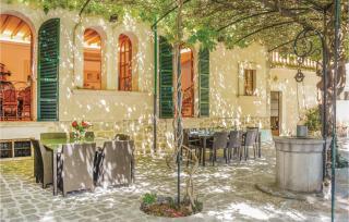 7 Bedroom Cozy Home In Sóller - Sóller - 9