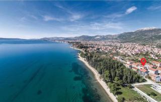 Amazing Apartment In Kastel Kambelovac - Kaštela - 9