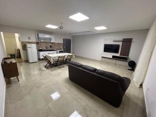 Oka Guaranis - casa aconchegante para grupos c ar condicionado e café da manhã - 0