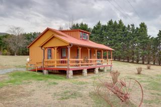 Blue Ridge Hideaway! Cabin w/ River Access & Views - 0