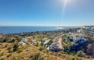 2 Bedroom Cozy Apartment In Benalmádena - Benalmádena - 2