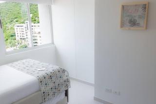APARTAMENTO CON HERMOSA VISTA AL MAR - Rodadero - 2