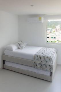 APARTAMENTO CON HERMOSA VISTA AL MAR - Rodadero - 4