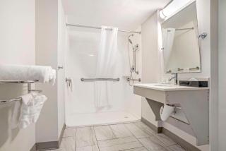 Quality Inn & Conference Center Panama City - Panama City - 1