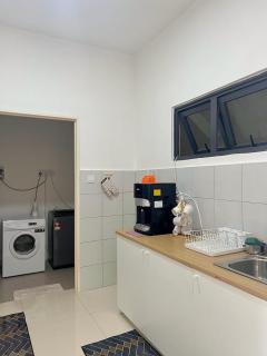 Homeseek, Spacious and Cozy Apartment in Kuala Terengganu - Kuala Terengganu - 6