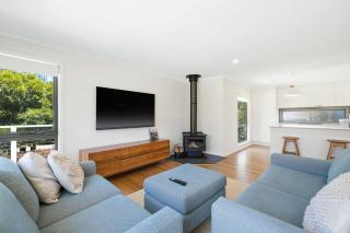37 Bruce Road, Silverleaves - Rhyll - 6