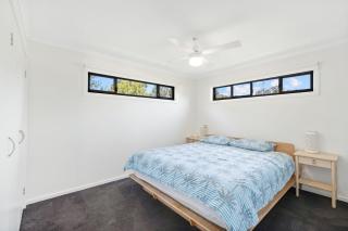 37 Bruce Road, Silverleaves - Rhyll - 2