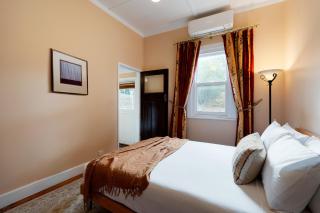 Elegant Goldfields Retreat - Castlemaine - 2