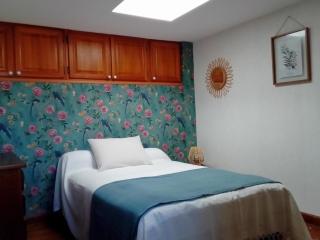 Maison de village avec jardin clos, randonnées, vélos gratuits, cheminée et équipements bébé. - FR-1-616-232 - Bassillac - 3