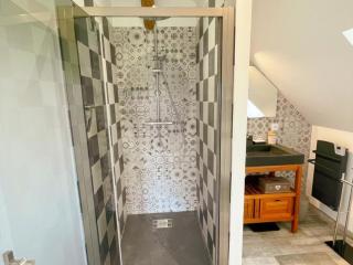 Gîte tout confort avec terrasse spacieuse, jardin clos et équipements modernes, à 45 mn du Mans - FR-1-381-557 - 1