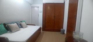 SEAVIEW Room Bandra W Bandstand Nr Taj WOMEN ONLY - Bombay - 5