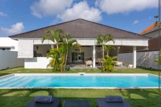 Spacious 3br villa, 5min Batu Belig Beach - Seminyak - 0