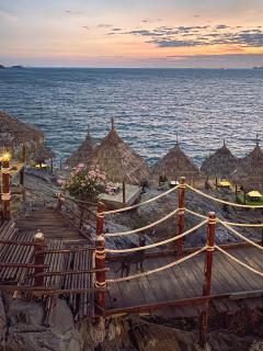 Pareehut Resort Koh Sichang - 3