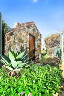 4 Estick Street - BYO Linen - Wi-Fi - Ocean Views - Family - Goolwa South - 2