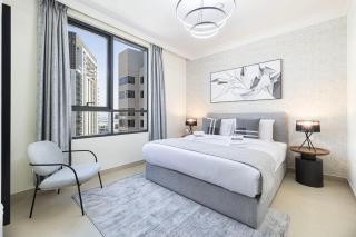 SmartStay at Creek Residences - Burj Khalifa Skyline View - Modern Luxury Apartments - Dubai - 7