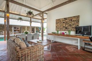 Villa Yang Tao 2, Quiet Heart of Seminyak - Seminyak - 5