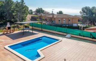 4 Bedroom Lovely Home In Roda De Bara - Roda de Bará - 3