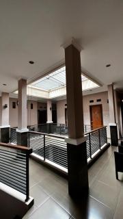 Hens Guesthouse Syariah - 6