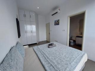 KL Sentral, Est Bangsar#11, 7Pax - 4