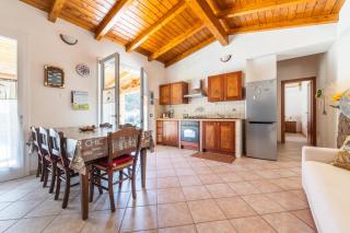 Casa Vacanza Ghisu - SantʼAnna Arresi - 1