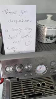 Raglan West Retro Beach Vibe Accommodation - 1