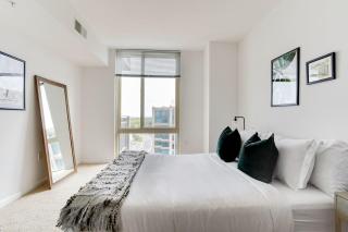 Tysons Corner 1br w concierge wd nr bars WDC-811 - - 5