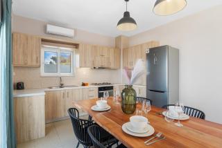 Amazing View Villa-Mathaios in Plaka -BY APOKORNAS VILLAS - Plaka - 2