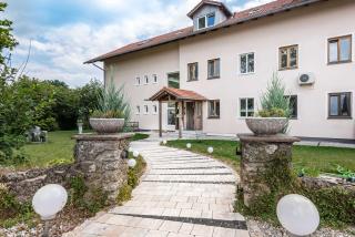 The Old Farmhouse - Edling - 1