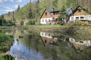 Ferienhaus Jägerhaus Oppach Alleinlage mit See - Oppach - 2