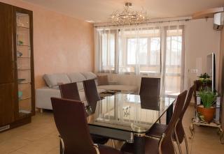 Varna Gem 2BD Flat with Sunny Balcony by Flat Mаnager - 3
