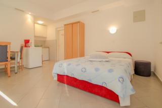 Adila A2 - Novigrad - 2
