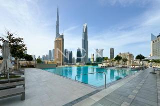 3BR plus Maid Downtown Views Burj Khalifa View - Dubai - 2