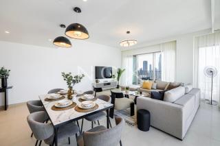 3BR plus Maid Downtown Views Burj Khalifa View - Dubai - 7