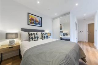Contemporary Studio Apartment in East Grinstead - 3