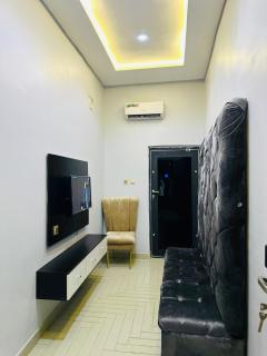 Valentino Swiss Hotel and Apartment - Port Harcourt - 4