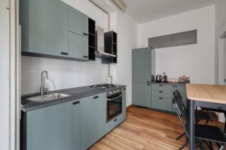 JOIVY Chic 3-Bed Flat Near Colonne di San Lorenzo - Milan - 9