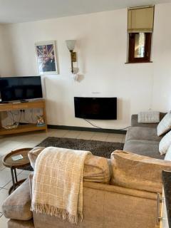 The Hay Suite - 8