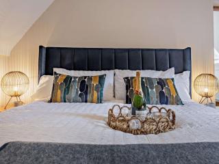4 Bed in Lloc 92687 - Whitford - 0