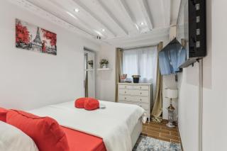 Bel appartement près de Notre Dame de Lorette by Weekome - Parijs - 6