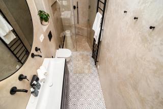 Luxurious 3bed very spacious apt in the best area - Prague - 2