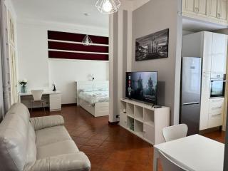 Ponthouse: Navigli, IULM, Romolo - Milan - 1